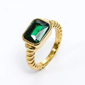 Γυναικείο δαχτυλίδι  Μονόπετρο Πράσινη Πέτρα ατσάλι χρυσό bode 02901