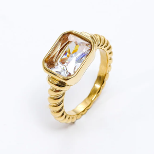 Γυναικείο δαχτυλίδι  Μονόπετρο Λευκή Πέτρα ατσάλι χρυσό bode 02903
