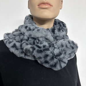 Women's bode fur scarf 06-0523 gray