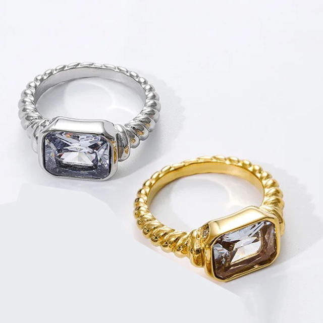 Γυναικείο δαχτυλίδι  Μονόπετρο Λευκή Πέτρα ατσάλι χρυσό bode 02903