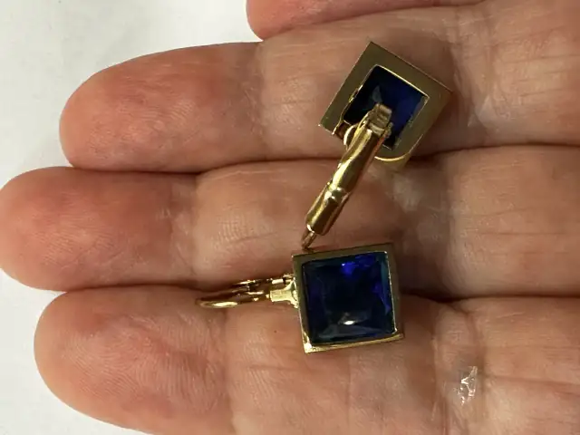 Γυναικεία σκουλαρίκια με Μπλε Πέτρa Ζιργκόν ατσάλι 316L χρυσό bode 02005