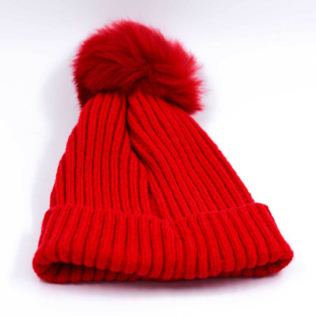 Women's hat Verde 12-213 red