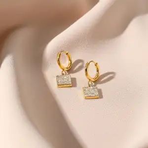 Γυναικεία σκουλαρίκια Λευκές Πέτρες ατσάλι 316L χρυσό bode 02162