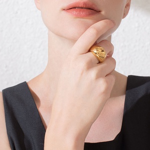 Γυναικείο δαχτυλίδι ατσάλι 316L χρυσό bode 02480