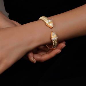 Γυναικείο βραχιόλι χειροπέδα Λευκές Zircon πέτρες ατσάλι 316L χρυσό bode 03408