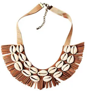 Women's knitted necklace with impressive design beige bode 03663
