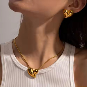 Women's necklace Minimalist Hearth steel 316L gold bode 07231