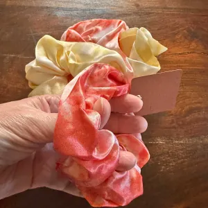  Set  4 τεμ. Scrunchie Σούρα Μαλλιών Σατέν κίτρινο/πορτοκαλί bode 47282